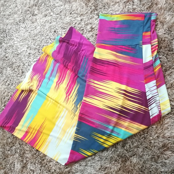LuLaRoe Dresses & Skirts - LULAROE Maxi Long Skirt Plus Size 3X